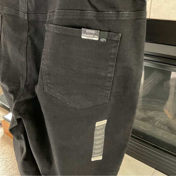 NWT Buffalo David Bitton Crinkled Straight Six Men’s Jeans Sz 42 x 34 - Picture 8 of 16